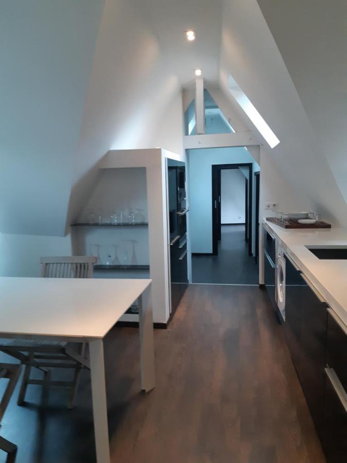 Superbe Loft En Centre-Historique Quimper Exterior foto